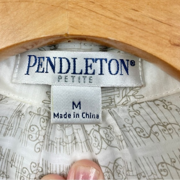Pendleton Silk and Cotton Blend Tissue Weave Printed Chamois Shirt Size MP - Picture 7 of 8